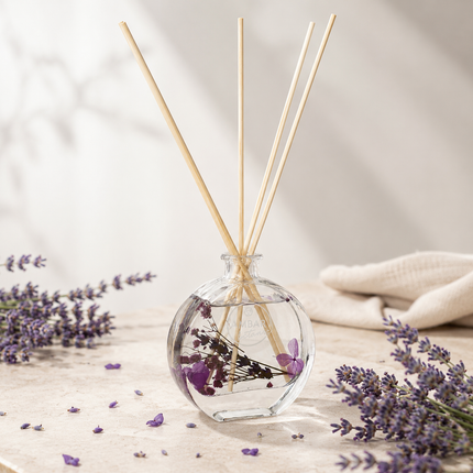 Ambar Botanic Mikado Infusión Lavanda 75 ml, Ambientador con Varillas, Difusor de Aroma con Aceites Esenciales y Hierbas Naturales, 0% Alcohol, Duración +3 Meses