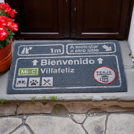 Felpudo Divertido 40x70 cm – “Bienvenido a Vilafeliz, a Molestar a Otro Sitio” | Fibra de Coco Natural con Base Antideslizante | Alfombra Original para Entrada