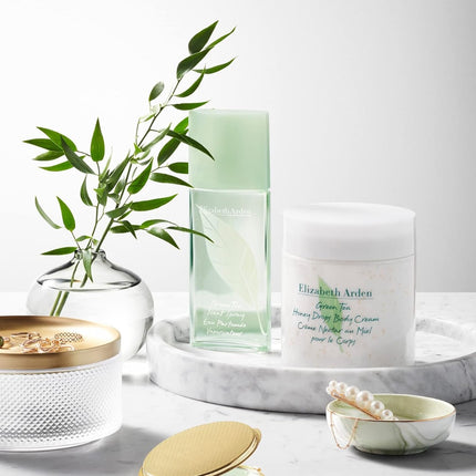 Elizabeth Arden Green Tea Honey Drops Body Cream with Honey Drops and Green Tea Extract Revitalizes and Moisturizes the Skin Refreshes and Soothes Regenerates 500 ml 