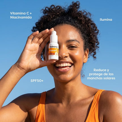 Babaria Vitamin C Daily Fluid SPF50+, Fluido Facial Iluminador, Vitamina C y Niacinamida, Protección Solar Alta, Textura Ultraligera, 30 ml